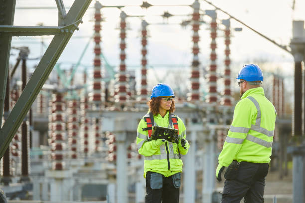 Best Licensed Electrician  in Newport, RI